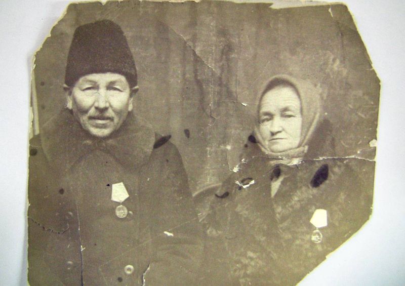 Беловы Александр Иванович и Вера Сергеевна. 1943 год, Ленинград